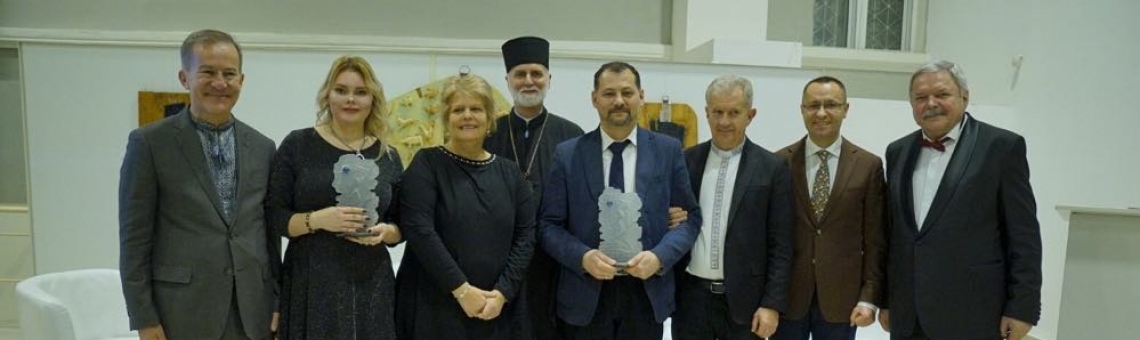Юлія Мельник та Дмитро Карабчук лауреати нагороди “Світло Справедливості” у 2019 році